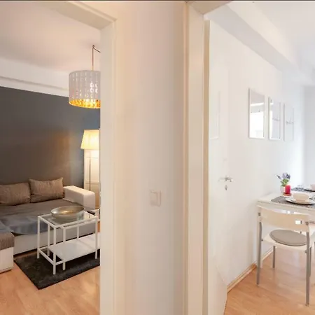 Luxurious Flat In Central Cologne! Perfect For You Lejlighed